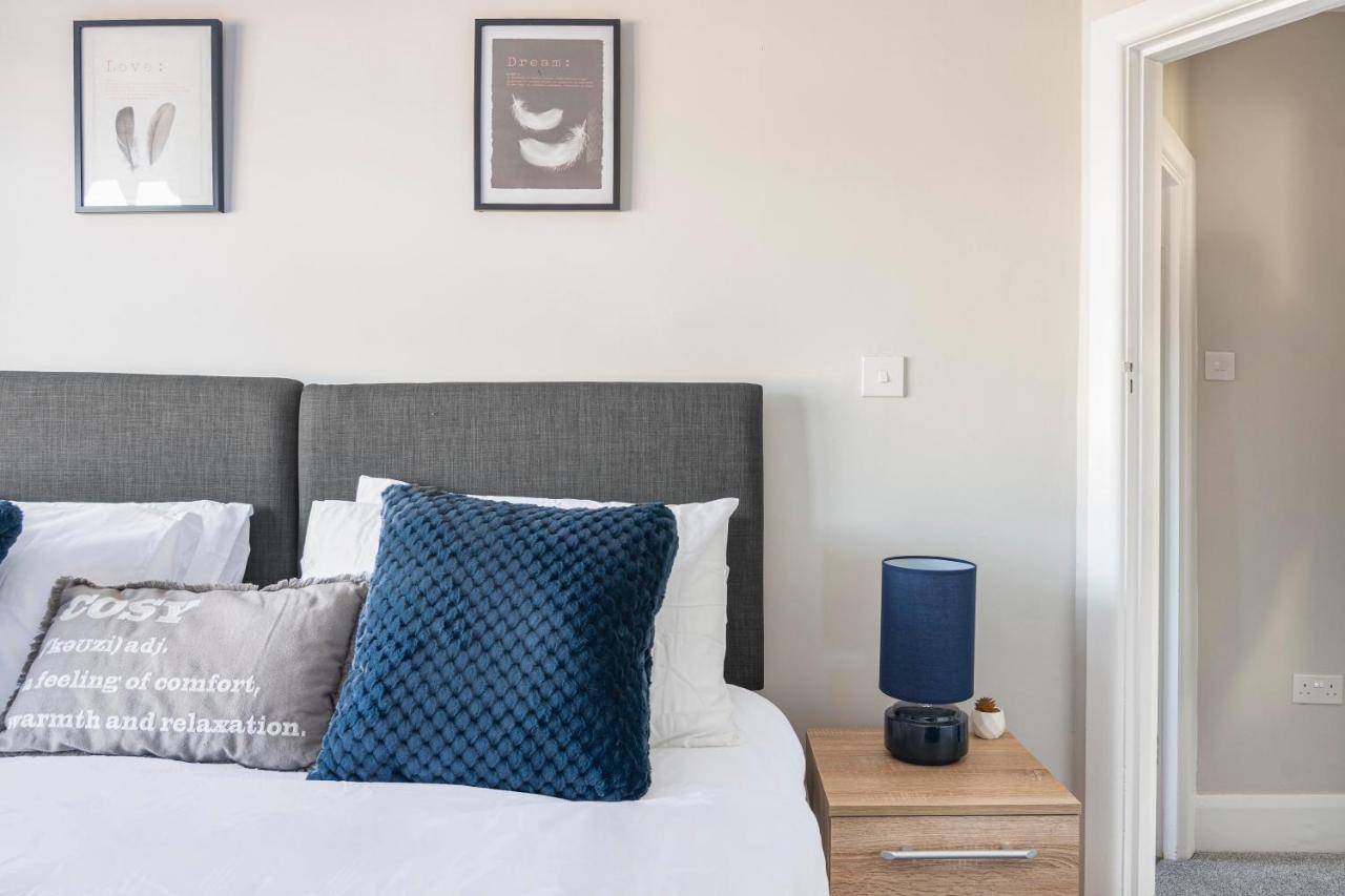 Spacious 3 Bed House, Netflix, Garden, Parking Σαουθάμπτον Εξωτερικό φωτογραφία
