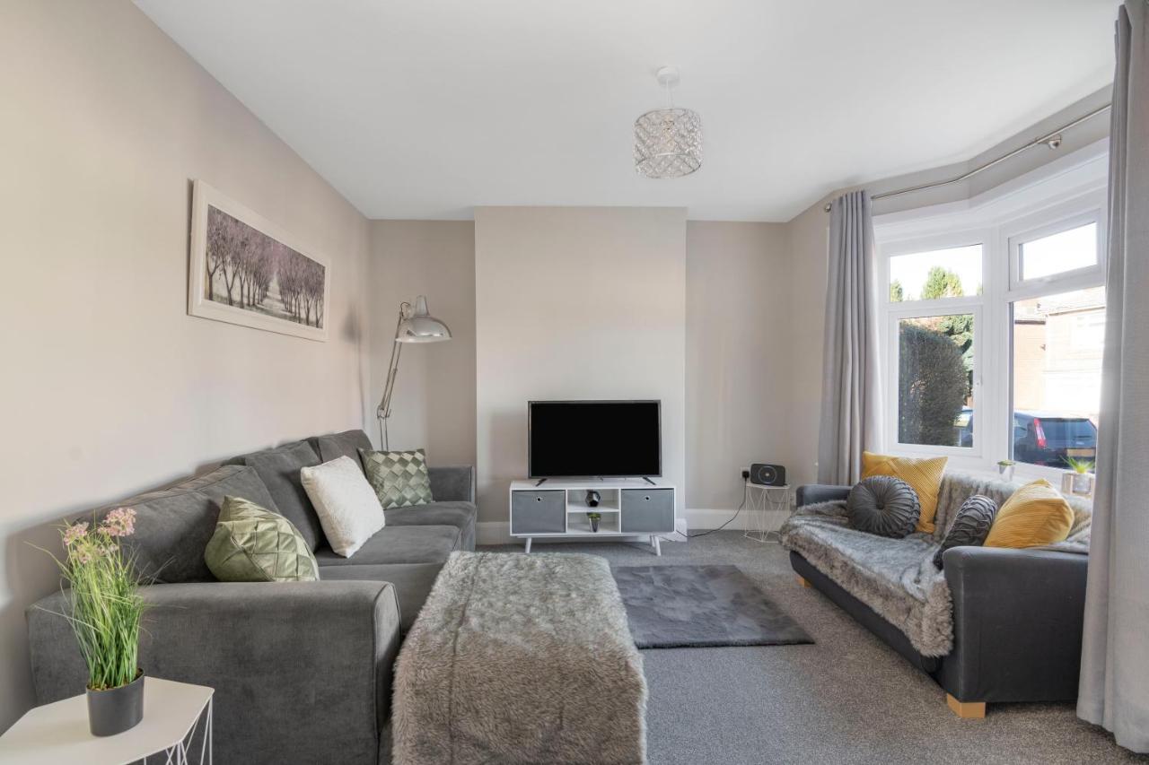Spacious 3 Bed House, Netflix, Garden, Parking Σαουθάμπτον Εξωτερικό φωτογραφία