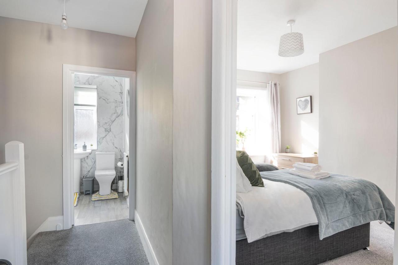 Spacious 3 Bed House, Netflix, Garden, Parking Σαουθάμπτον Εξωτερικό φωτογραφία